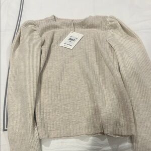 Chic Beige Ribbed Sweater